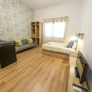 Appartement Lovely In The Heart Of Free Swimming Pool, Málaga